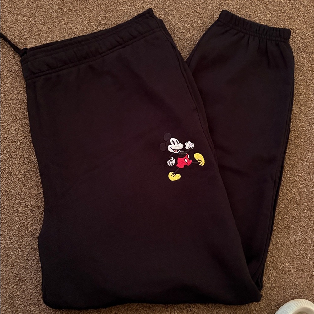 Women’s Disney Sweatpants